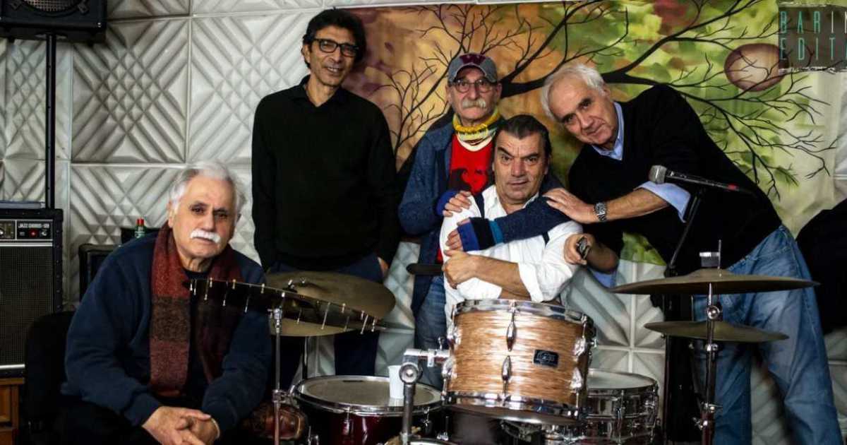 I "Flowers", quella band di 70enni che suona a Bari dal 1966: �Il rock ci rende giovani�